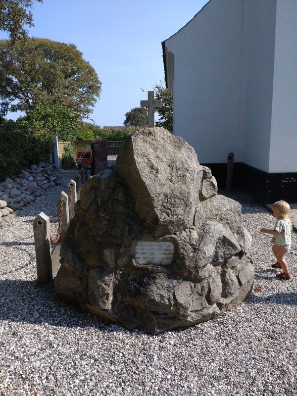 Anholt kirke.jpg